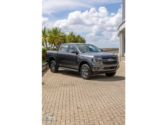 FORD RANGER 3.0 V6 TURBO DIESEL CD XLT 4X4 AUTOMÁTICO FORD RANGER 3.0 V6 TURBO DIESEL CD XLT 4X4 AUTOMÁTICO